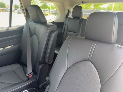New 2026 Toyota Grand Highlander AWD image 22