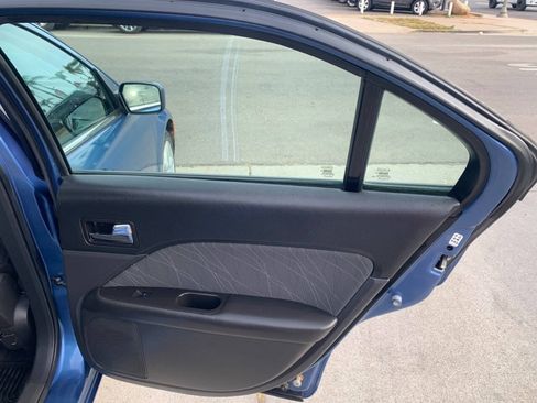 Used 2010 Mercury Milan FWD image 13