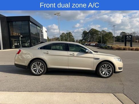 Used 2018 Ford Taurus Limited image 4