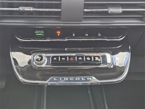New 2025 Lincoln Corsair AWD w/ Equipment Group 101A image 18