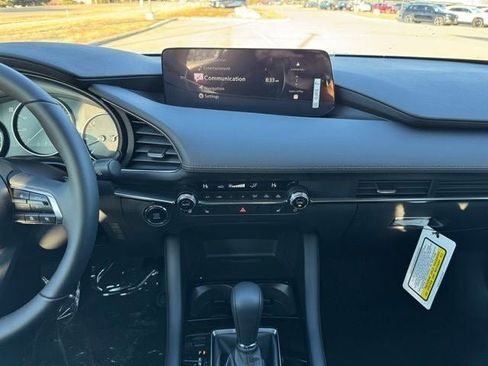 New 2026 MAZDA MAZDA3 Hatchback w/Premium Plus Pkg AWD/4WD image 43