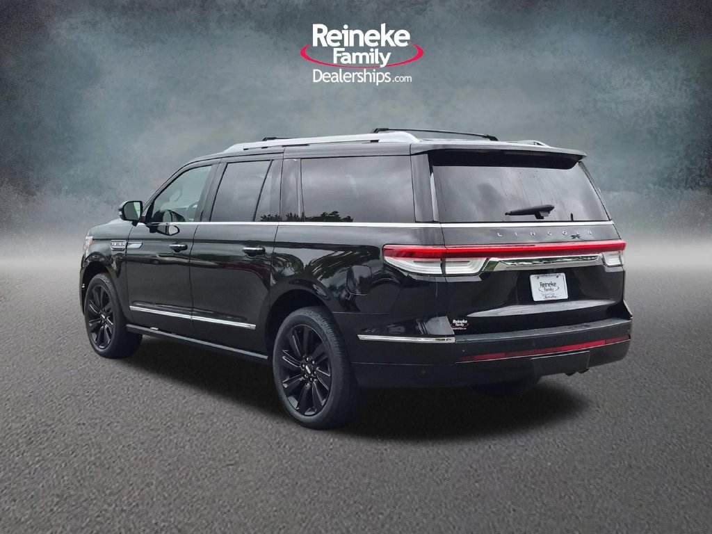 Used 2023 Lincoln Navigator L Reserve w/ Equipment Group 201A AWD/4WD image 9