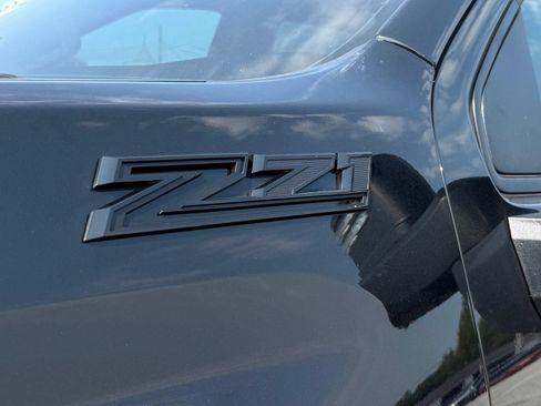 Used 2024 Chevrolet Silverado 2500 LTZ w/ LTZ Plus Package AWD/4WD image 11
