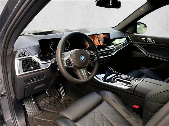Used 2026 BMW X5 xDrive50e w/ M Sport Package AWD/4WD image 13