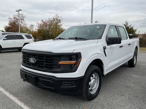 Used 2024 Ford F150 XL image 4