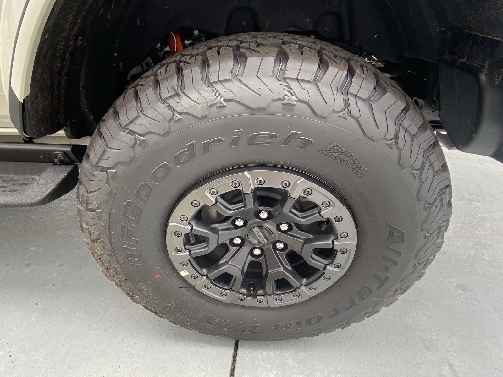 New 2026 Ford Bronco Raptor AWD/4WD image 8
