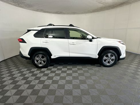 Certified 2025 Toyota RAV4 XLE AWD/4WD image 2