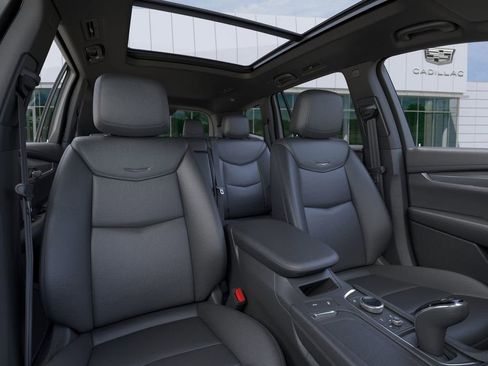 New 2025 Cadillac XT6 Luxury w/ LPO, Floor Liner Package image 16