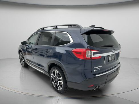 Used 2023 Subaru Ascent Limited w/ Technology Package AWD/4WD image 8