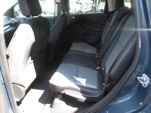 Used 2019 Ford Escape SE AWD/4WD image 10
