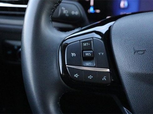 Certified 2024 Ford Escape Active w/ Cold Weather Package image 12