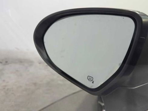 Used 2024 Toyota GR86 RWD image 11
