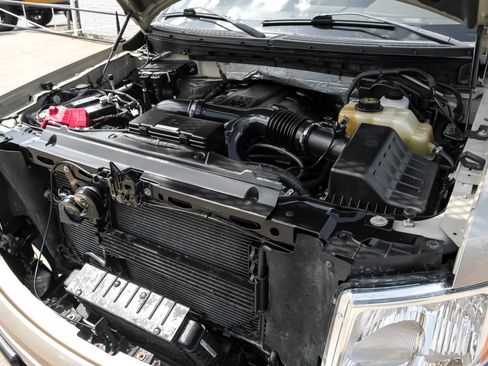 Used 2012 Ford F150 Lariat w/ Lariat Chrome Pkg AWD/4WD image 41