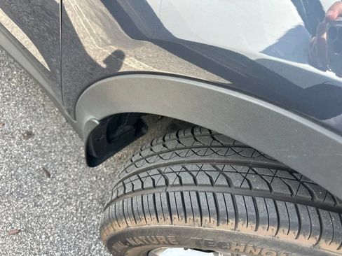 Used 2018 Hyundai Santa Fe Sport FWD image 19