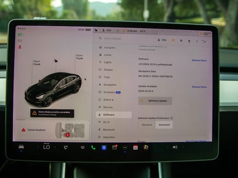 Used 2020 Tesla Model 3 Performance image 35