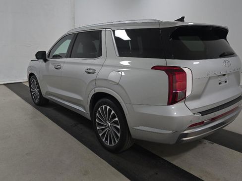 Used 2024 Hyundai Palisade Calligraphy AWD/4WD image 4