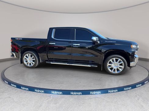 Used 2019 Chevrolet Silverado 1500 LTZ w/ LTZ Plus Package AWD/4WD image 5