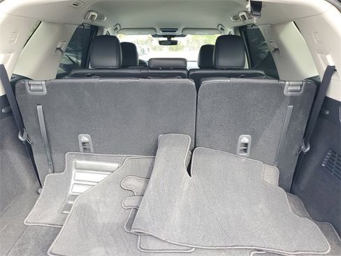 Used 2024 Nissan Pathfinder SL image 8