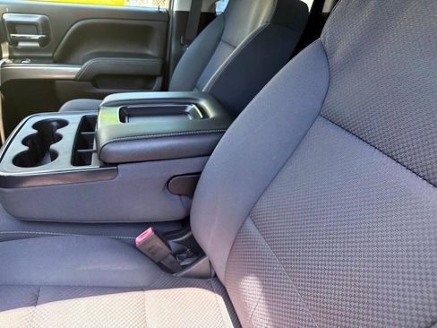 Used 2018 Chevrolet Silverado 1500 LT w/ All Star Edition AWD/4WD image 17