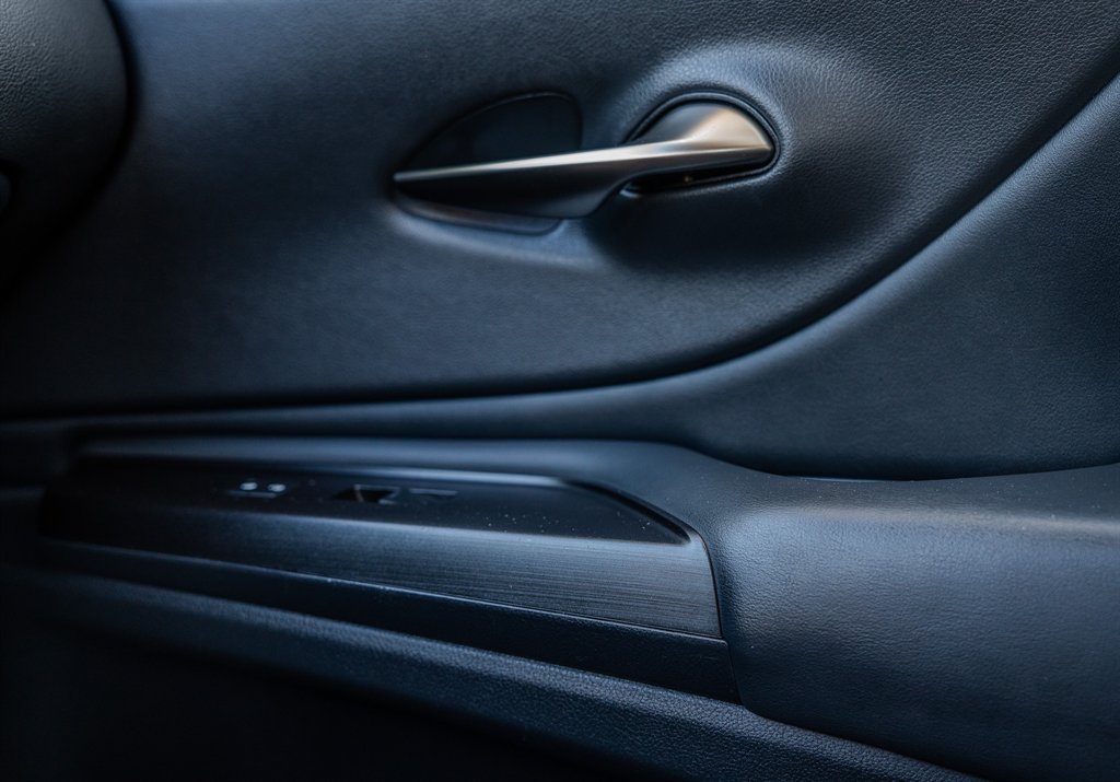 Used 2019 Lexus ES 350 w/ Premium Package FWD image 24