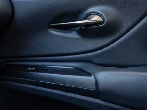 Used 2019 Lexus ES 350 w/ Premium Package FWD image 24