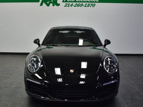 Used 2018 Porsche 911 Carrera S RWD image 3