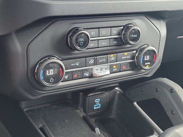 Used 2025 Ford Bronco Badlands AWD/4WD image 24