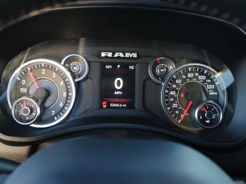 Used 2024 RAM 2500 Big Horn image 18