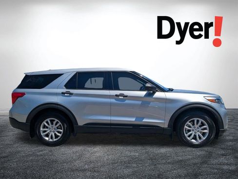 Used 2021 Ford Explorer 2WD image 3