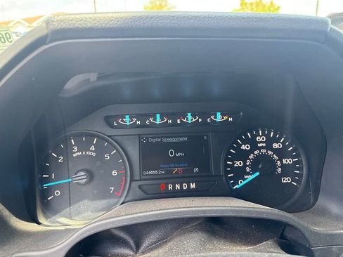 Used 2018 Ford F150 XL w/ Equipment Group 101A Mid AWD/4WD image 18