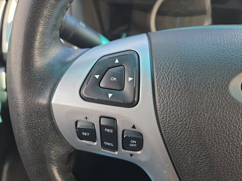 Used 2015 Ford Explorer XLT w/ Equipment Group 202B image 13