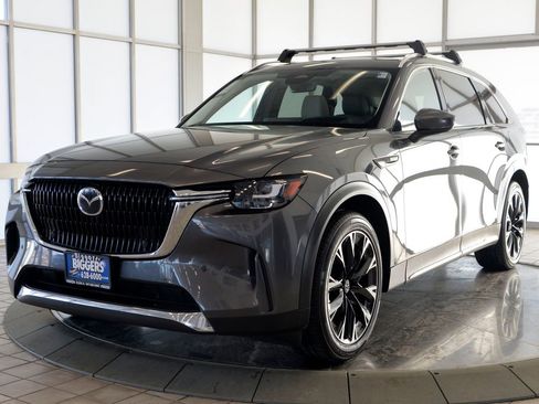 Certified 2024 MAZDA CX-90 Plug-In Hybrid w/ Premium Pkg image 4