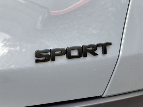 Used 2023 Honda HR-V Sport image 8