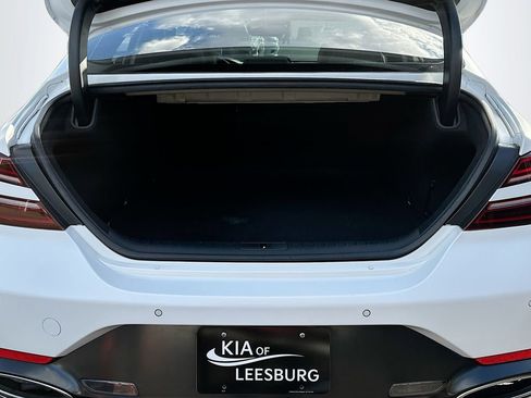 Used 2023 Genesis G70 3.3T w/ Sport Prestige Package image 27
