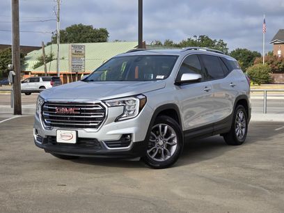Used 2022 GMC Terrain SLT w/ Infotainment Package II