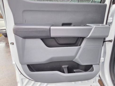 Used 2024 Ford F350 XLT image 29