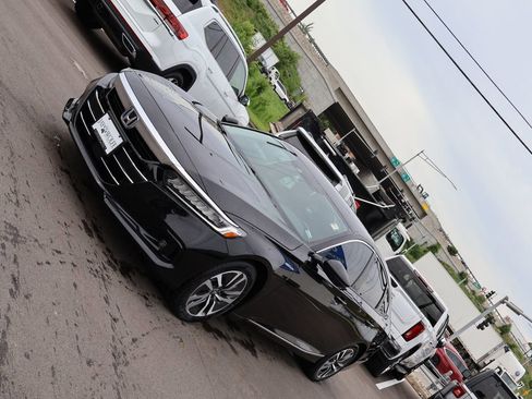 Used 2021 Honda Accord EX-L image 3