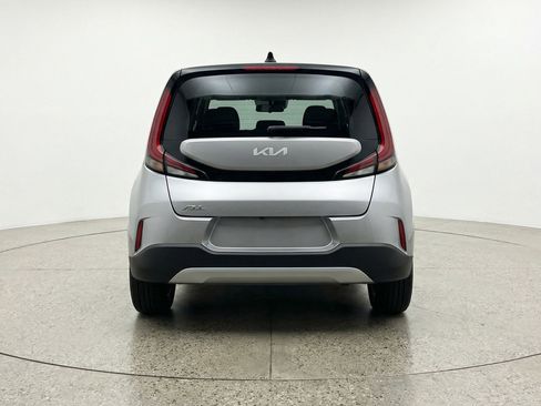 Used 2025 Kia Soul LX w/ LX Technology Package image 7