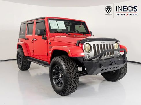 Used 2015 Jeep Wrangler Unlimited Sport AWD/4WD image 7