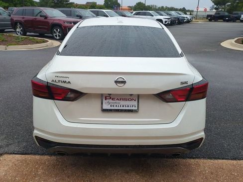 Used 2019 Nissan Altima 2.5 SR w/ SR Premium Package FWD image 5