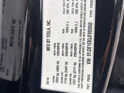 Used 2018 Tesla Model 3 Long Range image 30