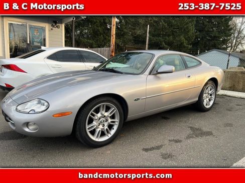 Used 2001 Jaguar XK8 Coupe image 1