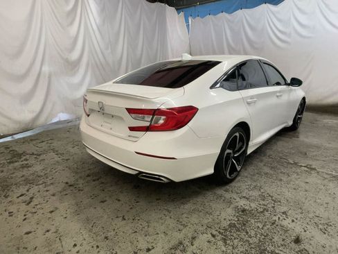 Used 2020 Honda Accord Sport image 8