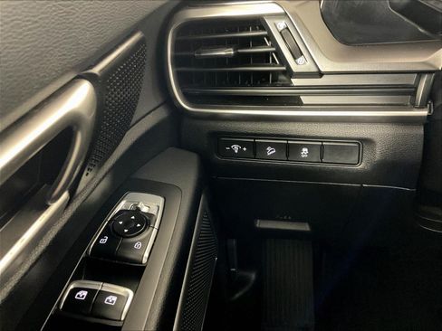 Used 2024 Kia Telluride S w/ S Sunroof Package FWD image 15