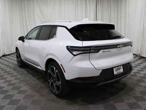 New 2026 Chevrolet Equinox EV LT w/ Convenience Package II image 36