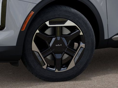 New 2027 Kia Sportage S FWD image 9