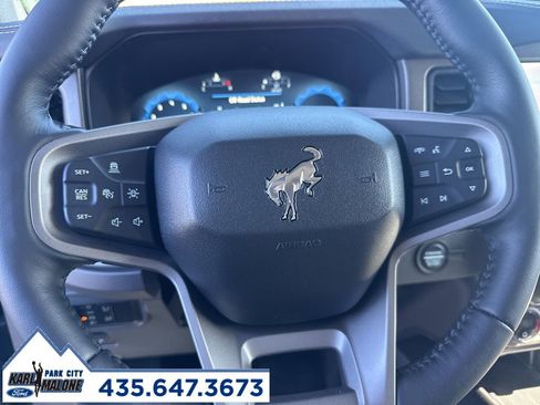 New 2025 Ford Bronco Badlands image 12