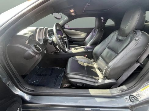 Used 2010 Chevrolet Camaro LT w/ RS Package RWD image 10
