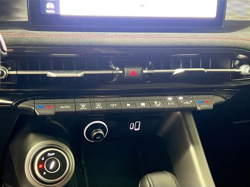 Used 2024 Alfa Romeo Tonale Veloce w/ Active Assist Package image 27