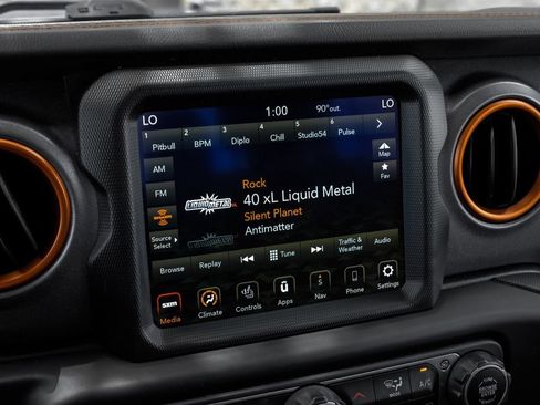 Used 2021 Jeep Gladiator Mojave AWD/4WD image 46